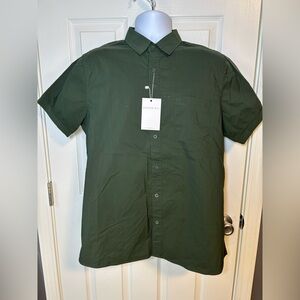Dapper Boi green button up short sleeved shirt Size M-NWT